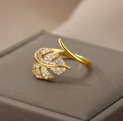 HobbyistPlant's tweet photo. Monstera ring🌿 https://t.co/fyF3rjrYkx