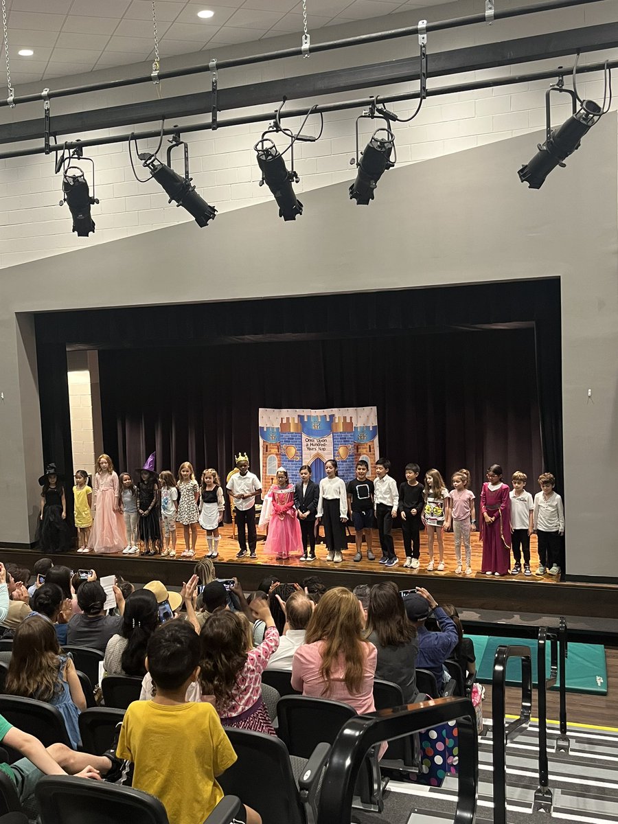 Alpine Public School tweet media