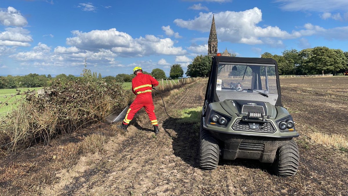 Fancy a new challenge alongside your regular job? Ever considered being a paid on-call firefighter?

We are recruiting! 👉 orlo.uk/oJv5S 

#NeedMore #ThinkOnCall