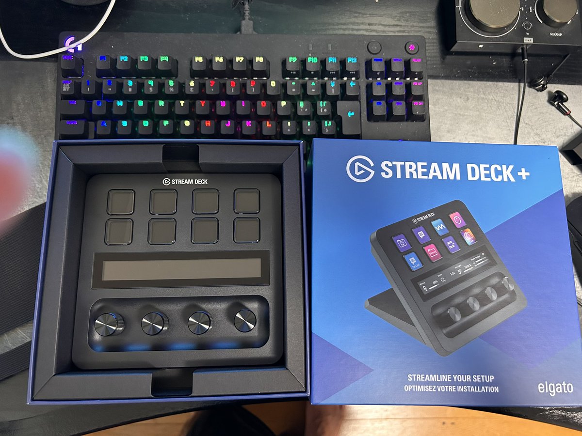 キラン✨streamdeck＋入荷
便利そう🤔