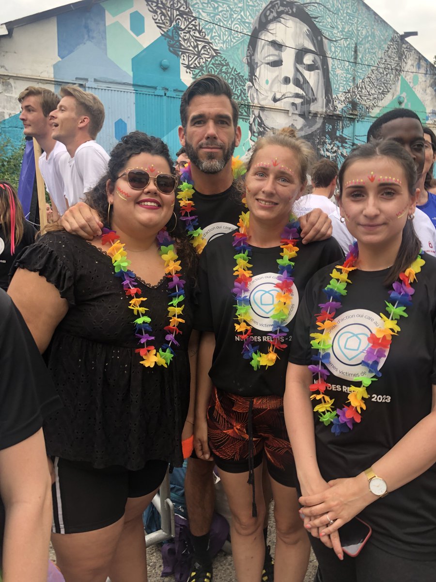 [NUIT DES RELAIS]
Après la 1ère édition de la Nuit des Relais à Paris, c’est à Bordeaux que des collaborateurs @O2careservices et <a href="/Francepresence/">francepresence</a> du <a href="/GroupeOuiCare/">Groupe Oui Care</a> ont couru aux couleurs du Fonds lors de cette course solidaire <a href="/Fondationfemmes/">Fondation des Femmes</a>, un grand merci à tous !