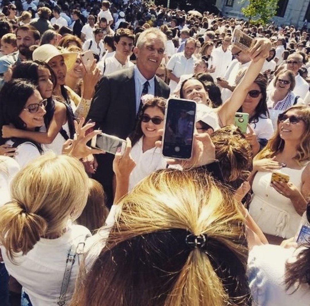 Where I see neuroplasticity, I see hope. Where I see humility and change, I see the possibility of transitioning to a new kind of politics in which we reject the false narratives of a binary system and begin to #HealTheDivide.
#Kennedy24