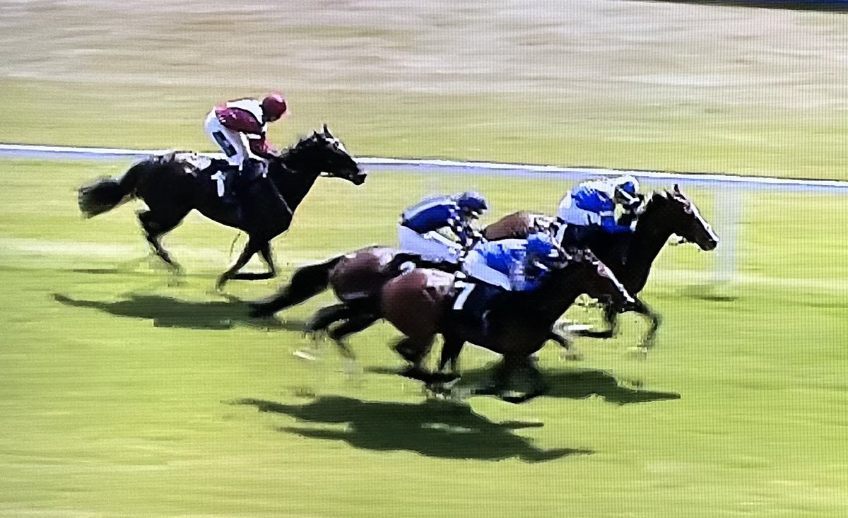 amajox's tweet photo. Congrats @amajox @HighclereGin What a finish! #deadheat @NewburyRacing #TessyLad @LangleyTaryn @RHughesracing & #LennysSpirit #SophieSmith @EdDunlopRacing #photo #toprides #topjox Well done both! #12ran ๐ฐ ๐ธ๐๐ https://t.co/ilJp2oA5oO