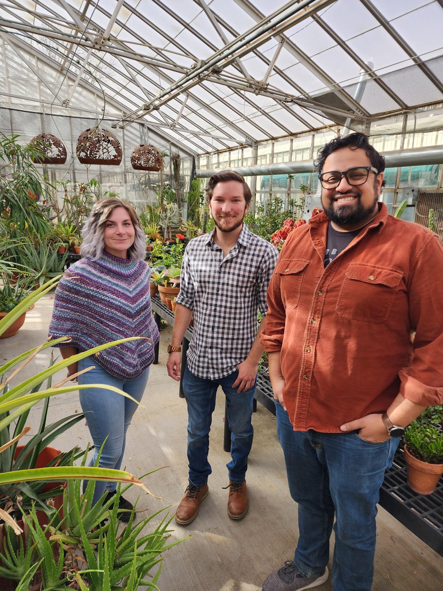 ttupublicmedia's tweet photo. In this rerun episode of In the Grow, we sit down with Nick Nowicki of Good Earth Recycling to talk about recycling and how we can make a global impact.
Tune in this Friday at 9:30AM on 89.1FM with Rachel and @ThePlantProf! Stream online: https://t.co/n9p5jKKjUp
#InTheGrow https://t.co/rB8AMEdzyU