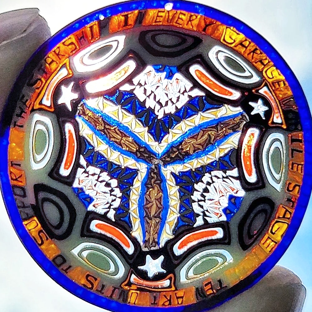 Gm ☀️ here's a pic of one of my favorite murrine glass art community currency coins by <a href="/ArtUnits/">Project 33</a> 

Now Imagine one with the #Bitcoin logo...

What statement would you put on that coin?