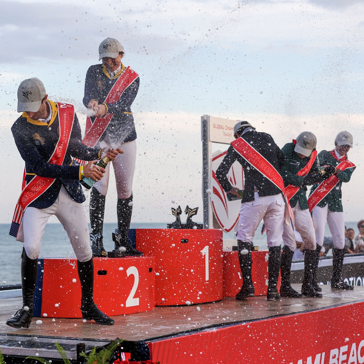 As the Longines Global Champions Tour kicks off in Stockholm tomorrow, we're galloping down memory, recalling the sunny moments from the incredible event in Miami Beach in April. 🍾🏇 

What could be sweeter than celebrating a hard-earned victory with Champagne PIAFF?