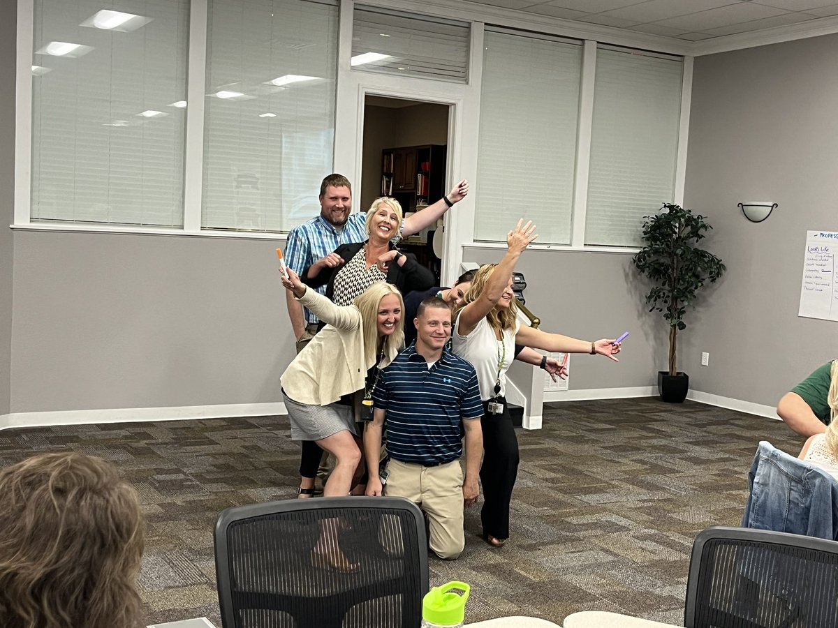 S Newland tweet media