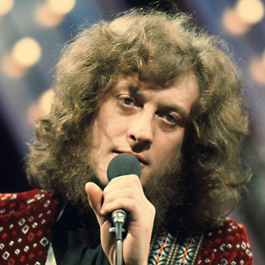 Happy birthday Noddy Holder. Respect! 
The best Slade song ever is?  