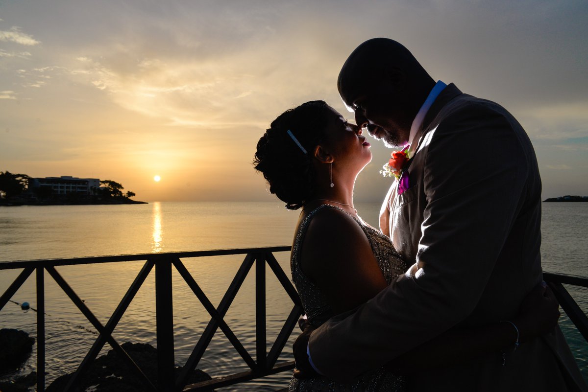 shotinug's tweet photo. Make your memory Lane with us......
+256701981962 https://t.co/6t81kx0vOS