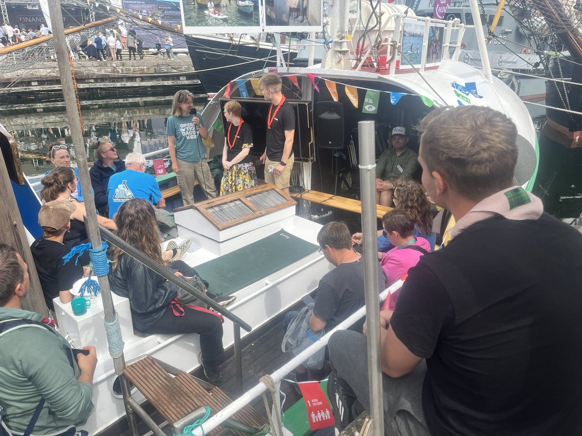 “Spejderbevægelsen giver mulighed for at engagere unge, som ellers er langt fra globale spørgsmål, både fysisk og mentalt, i internationale fællesskaber”, siger Jens Thomsen fra @kfumspejderne’s hovedbestyrelse. 

kfumspejderne.dk/gruppeledelse/…