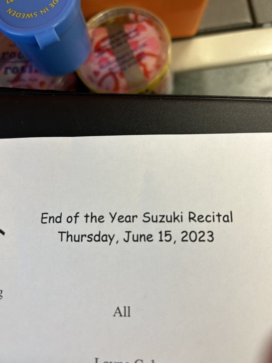 harrishillpcsd's tweet photo. The last Suzuki recital of my career. We are so fortunate to have Mrs.Facklam and this program. One of my favorite experiences at HH.#HHhappy https://t.co/dk2Gau0ib7