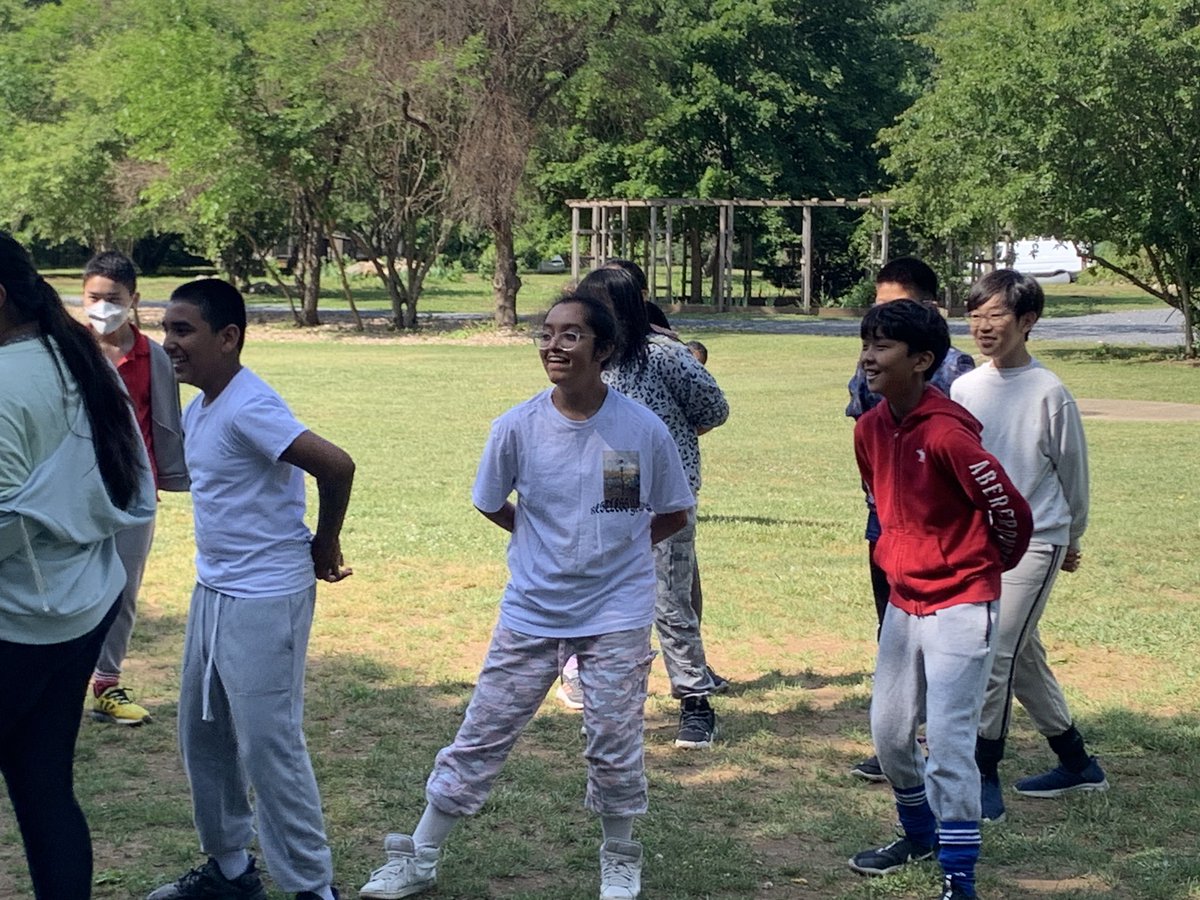LJDiehl's tweet photo. Sneak attack! Who has the chicken? #teambuilding @JerichoMS https://t.co/TdNrYr2MtW