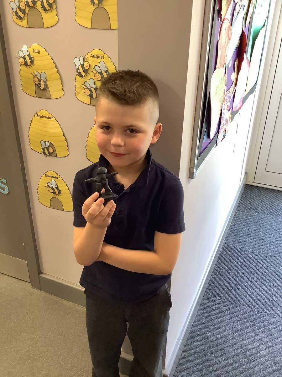 Class York tweet media