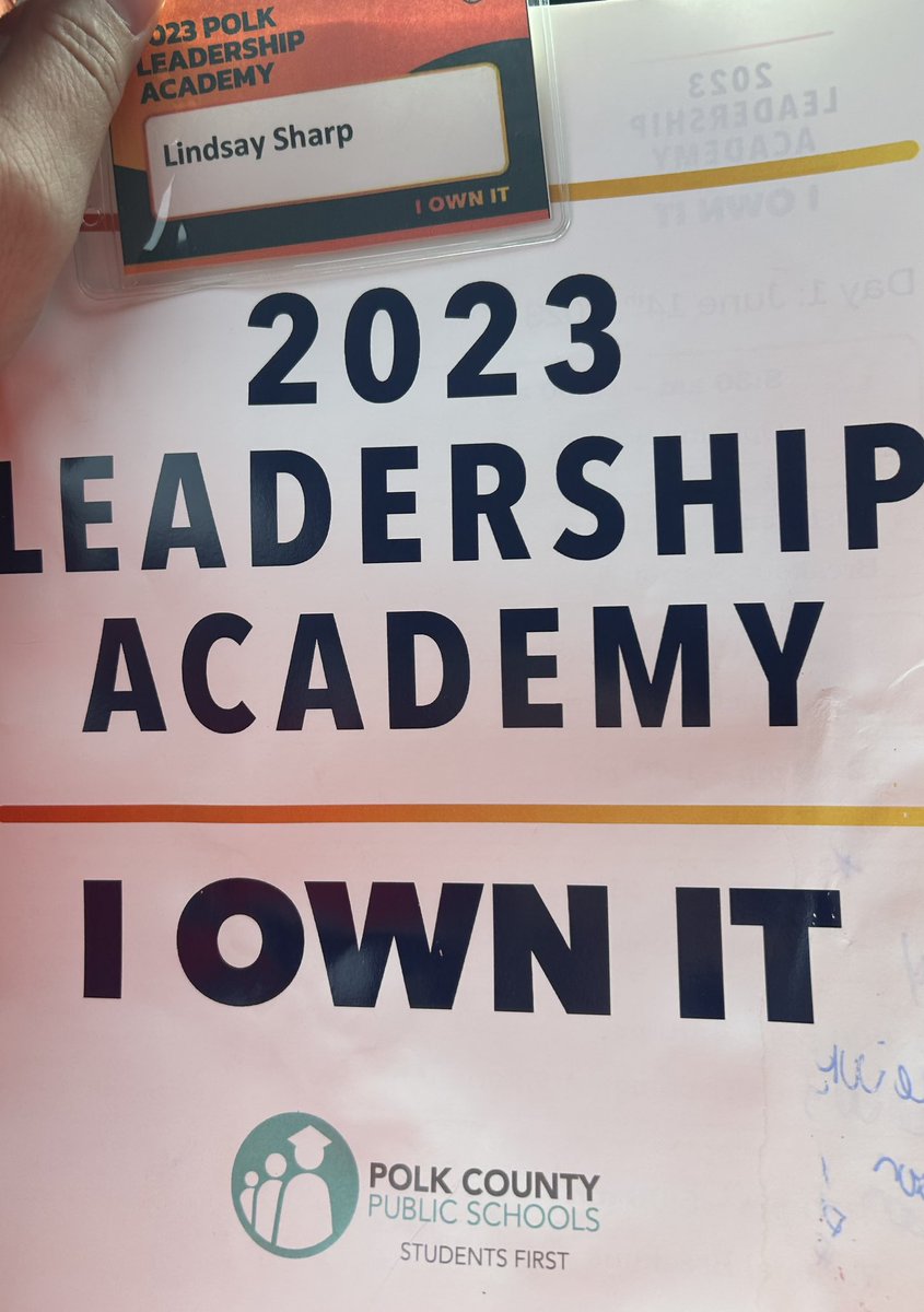 Lindsay Sharp tweet media