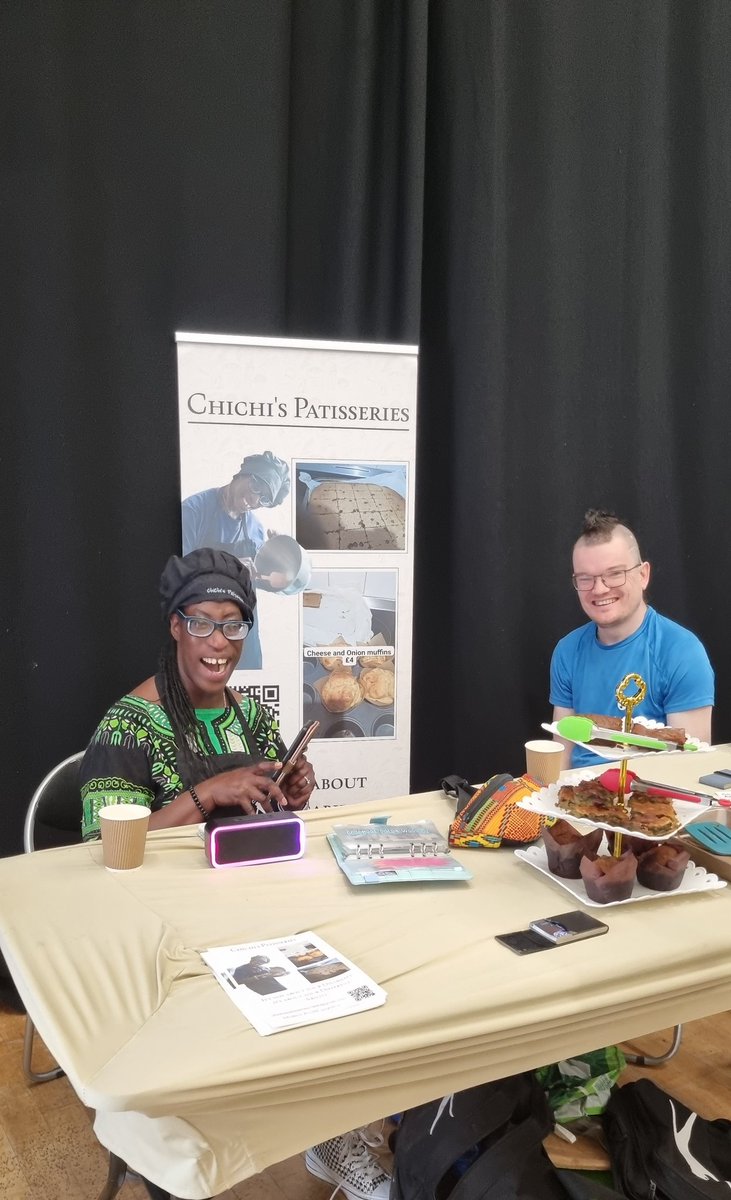 4u2newsmag's tweet photo. More Haringey businesses at their stalls yesterday for #GOGREENHARINGEY Eco-Urban Festival at @ChestnutsPark 
#tottenham #haringeybusiness #community #gogreen #greenweek #haringeygogreen #sustainability #smallbusiness https://t.co/f3h8maYNTW