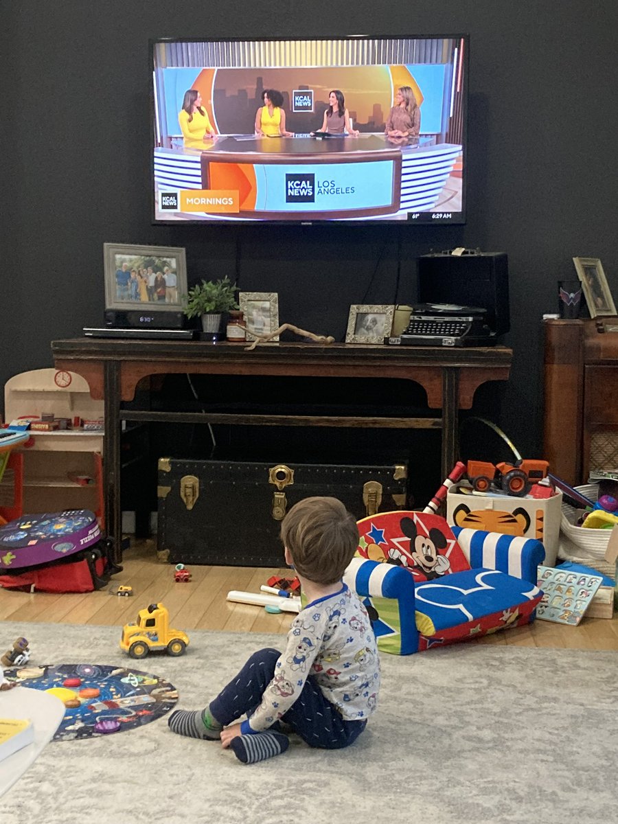 My little @kcalnews viewer 🥰