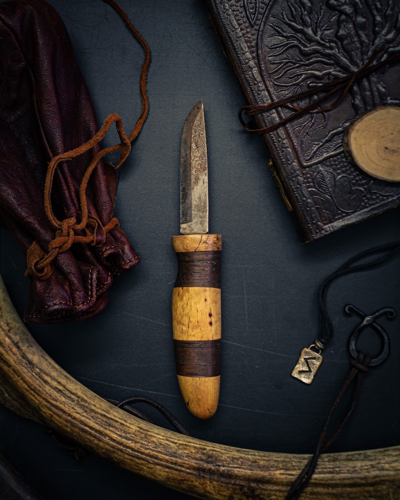 Is ChatGPT a Dull Knife?
The problem is that ChatGPT can only say what has already been said. How does that help a brand differentiate itself?
We get into it in this blog post.

projectmwines.com/blog/is-chatgp…