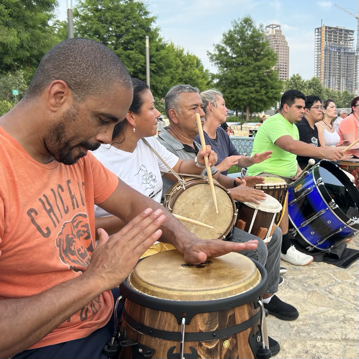 PIF_SA's tweet photo. First, welcome to Pay It Forward BUNNY! Bunny is our new Hope Program dorm superstar. And there's not better way to break her in than at the Community Drum Circle in @. There are few things more satisfying than creating rhythm with fifty or sixty of your closest recovery friends. https://t.co/SFnBr80fC4