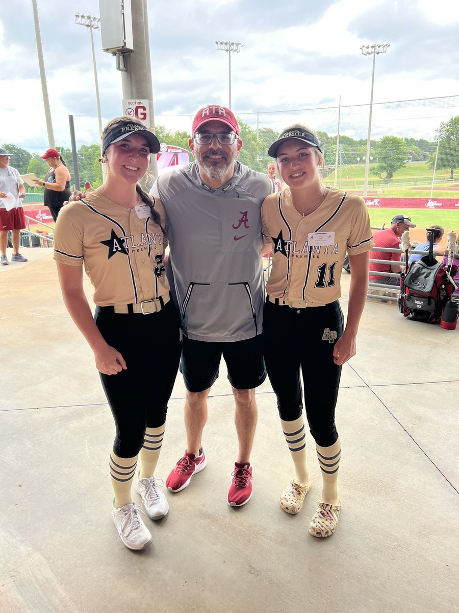 Had the best time at the <a href="/AlabamaSB/">Alabama Softball</a> camp this week! I learned so much and loved every minute, can’t wait to be back! <a href="/UACoachMurphy/">Patrick Murphy</a> @CoachAlyBAMA