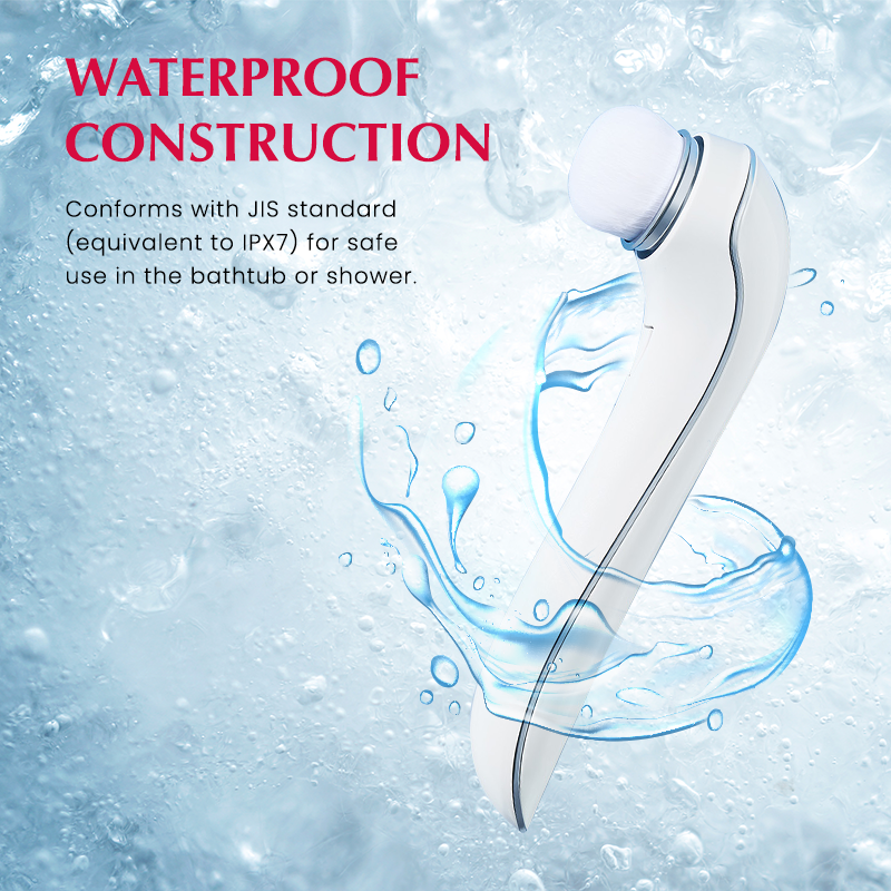 ReFaUSA's tweet photo. With waterproof construction, the #ReFaCLEAR is equipped with a contouring brush head and three modes of operation, this rechargeable facial cleansing brush gently removes dirt, grime and impurities embedded deep within the pores for an unparalleled cleansing experience. 💦🧼 https://t.co/grrzpgFmfp