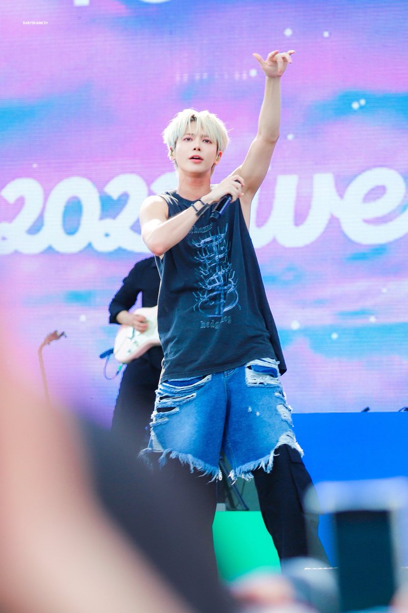 taehyun pics tweet media