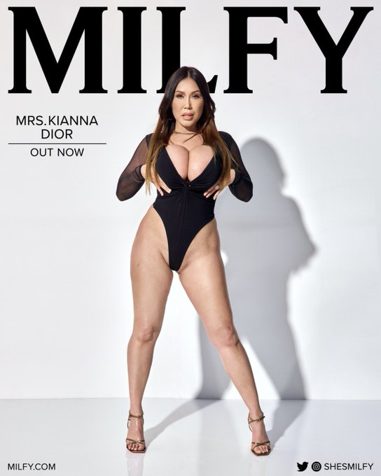 Wanna see me make it disappear 👅check out my NEW EXCLUSiVE scene @shesmilfy w/ @antonharden704  click:<a href="/tag/bbctitty"class="tags"><span>#bbctitty</span></a>