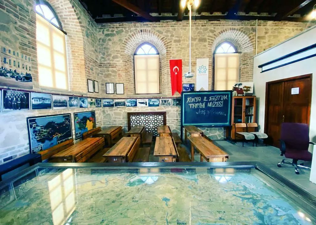Konya İl Eğitim Tarihi Müzesi (@konyailegitim42) on Twitter photo Açıldığı 24 Kasım 2017'den itibaren
2017’de 763,
2018’de 5841,
2019’da 5029,
2020’de 710,
2021’de 912,
2022’de 3412 ve
(Haziran) 2023’te 731 olmak üzere 17389 kişi ziyaret etmiştir.
Müze, haftaiçi 9.00-17.00 arası açıktır.
<a href="/gokhanmurat1/">Murat YİĞİT</a>
<a href="/servetal61/">Servet ALTUNTAŞ</a> <a href="/konyamem/">Konya İl MEM</a> <a href="/gltkn07/">Gülderen GÜLTEKİN</a> Açıldığı 24 Kasım 2017'den itibaren
2017’de 763,
2018’de 5841,
2019’da 5029,
2020’de 710,
2021’de 912,
2022’de 3412 ve
(Haziran) 2023’te 731 olmak üzere 17389 kişi ziyaret etmiştir.
Müze, haftaiçi 9.00-17.00 arası açıktır.
<a href="/gokhanmurat1/">Murat YİĞİT</a>
<a href="/servetal61/">Servet ALTUNTAŞ</a> <a href="/konyamem/">Konya İl MEM</a> <a href="/gltkn07/">Gülderen GÜLTEKİN</a>