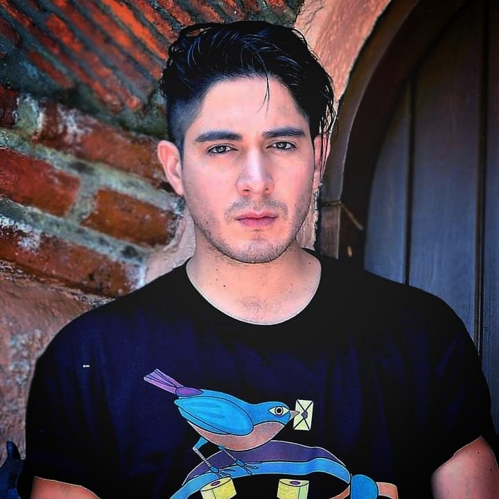 valfresaa's tweet photo. #NuevaFotoDePerfil https://t.co/sfTYjj3f0B