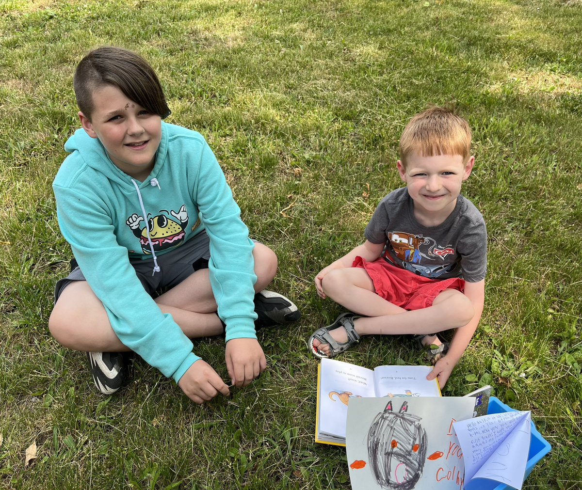 Lisa Davis tweet media