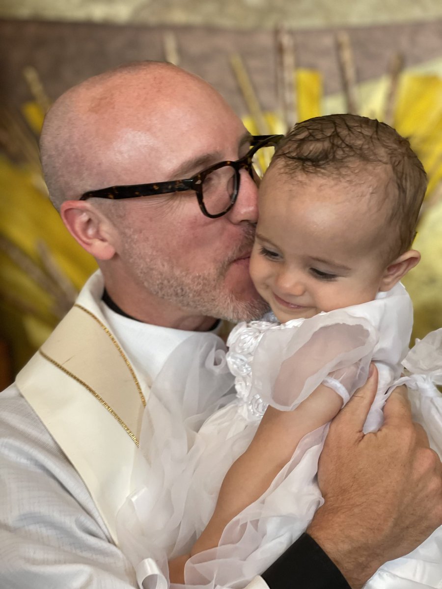 Paddy Gilger, SJ tweet media