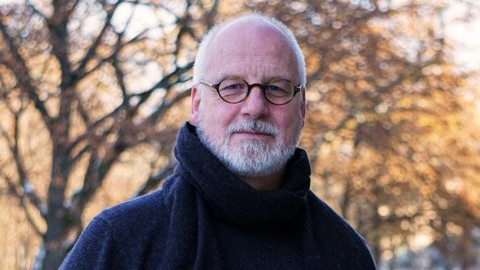 🚨🚨 Heute! Today! 🚨🚨

Um 18 Uhr (mitteleurop. Zeit) bzw. noon ET stellt Dirk Niefanger (@DNiefanger) sein neues Buch "Lessing divers" im #LessingWorkshop vor. Die Moderation übernimmt Chiara Conterno.

Auch Kurzentschlossene sind herzlich willkommen: harvard.zoom.us/meeting/regist…