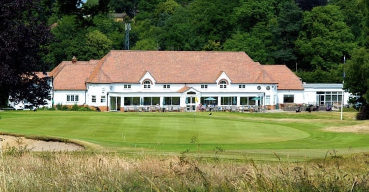 Super excited to start my new job in sales and events at Croham Hurst Golf Club. Pop in and see me , beautiful golf course with a lovely club house. 
@CrohamHurstGC @golfnewsmag @Surreygolfmag @SurreyGolf