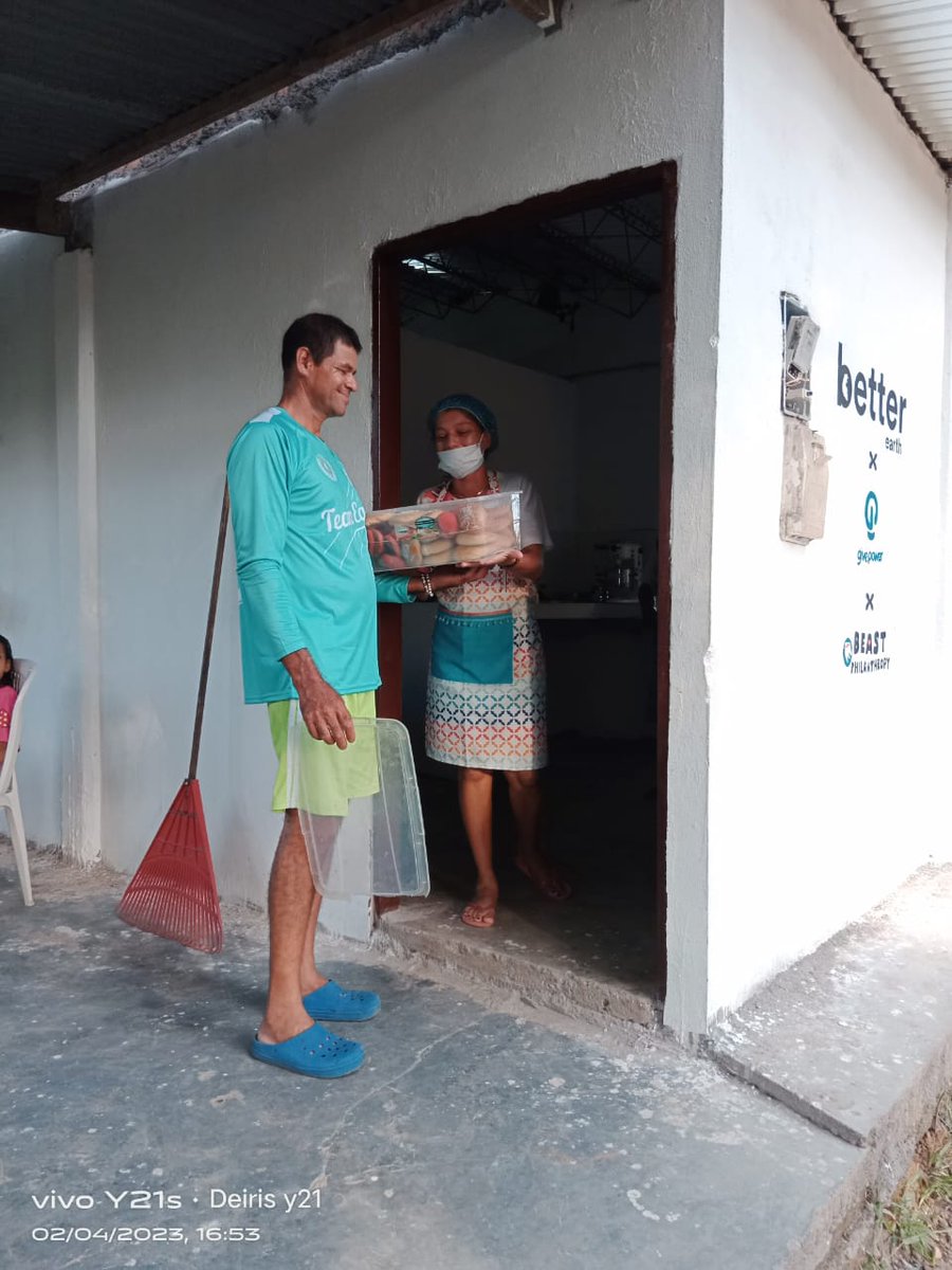 GivePowerFdn's tweet image. In just three months, the bakery has flourished, empowering the women of Isla Renacer to be financially autonomous and making them role models in their community.

#JoinTheCharge #GivePower #EmpoweringWomen #Colombia #Bakery