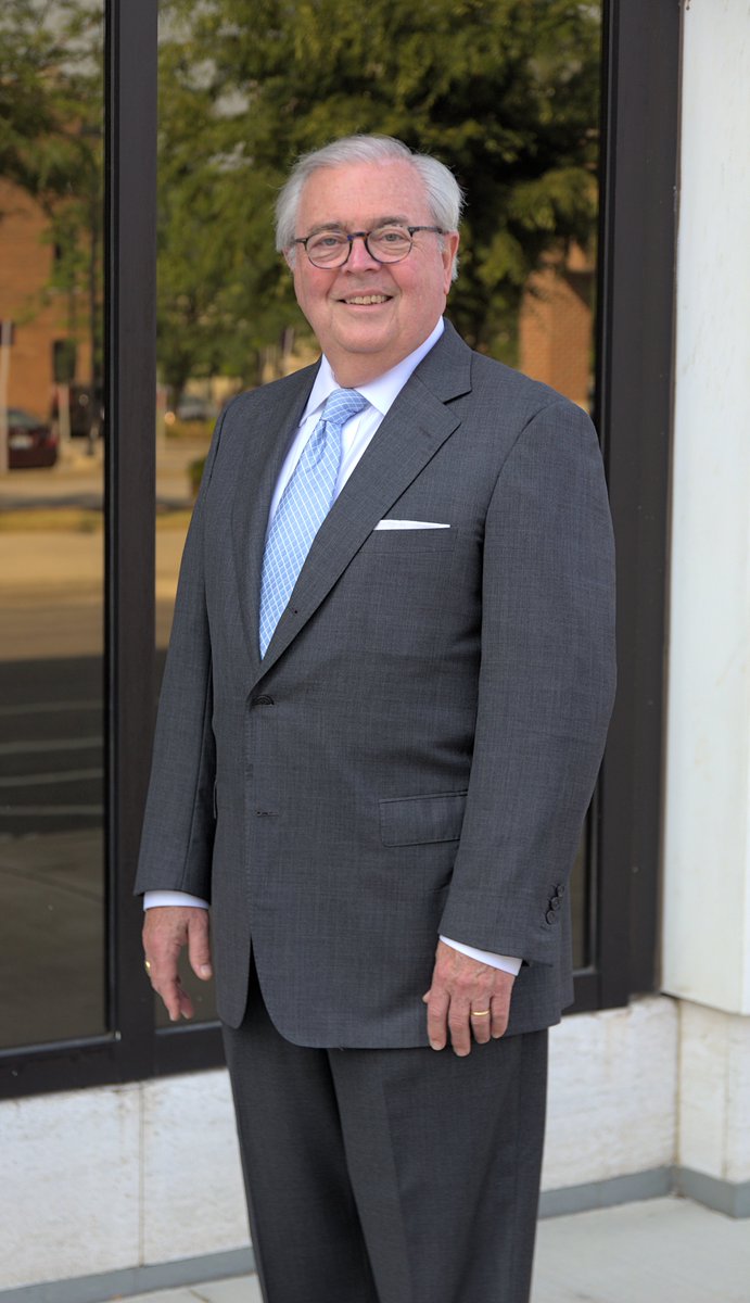 BOAMLaw's tweet image. Bell, Orr, Ayers &amp;amp; Moore, P.S.C. is proud to announce that Chief Justice of Kentucky John D. Minton, Jr. (retired) is joining the firm!
You can view his newly added profile at our website: boamlaw.com/john-d-minton/