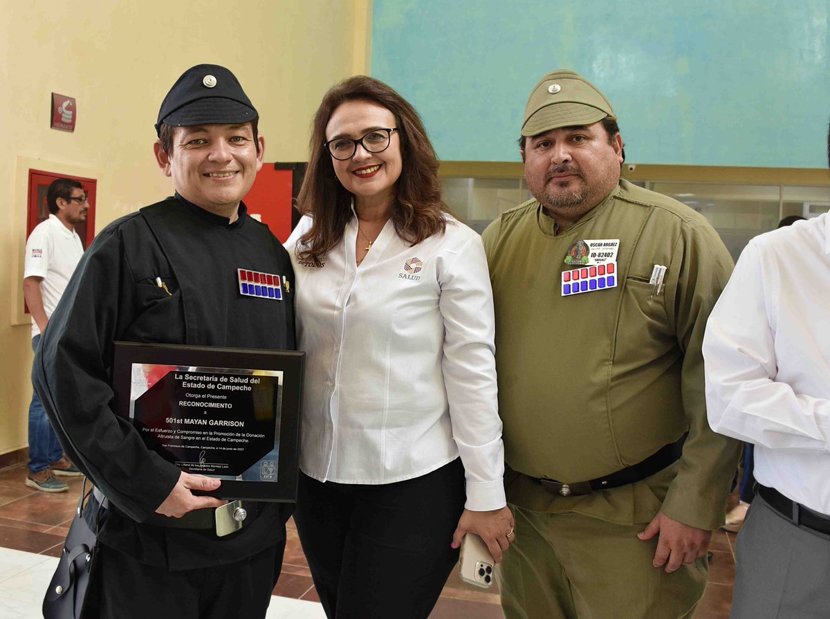 SaludCampeche's tweet photo. También reconoció al grupo Legión 501 ST Mayan Garrsison, por hacerlo de forma constante y aportar su granito de arena en esta importante actividad altruista que es el acto más generoso que tienen los seres humanos. https://t.co/hMoSv5acIl