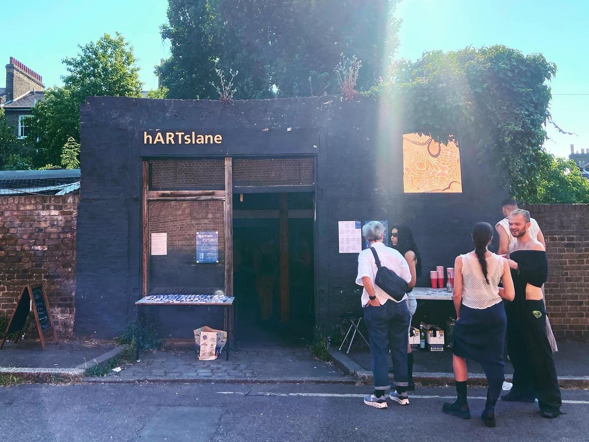 Lee Douglas tweet media