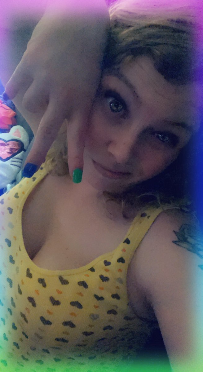 kinkerbell420's tweet photo. Throwback Thursday Seahawks nails! If you’re thirsty for more… 

https://t.co/HLVEFcLPLW https://t.co/fHABIvGB2K