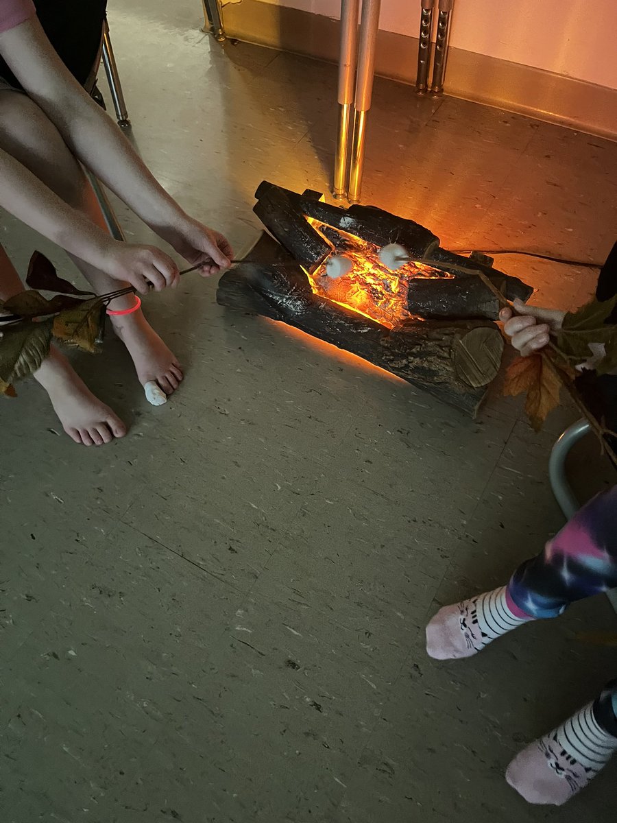 Laura Callaghan tweet media