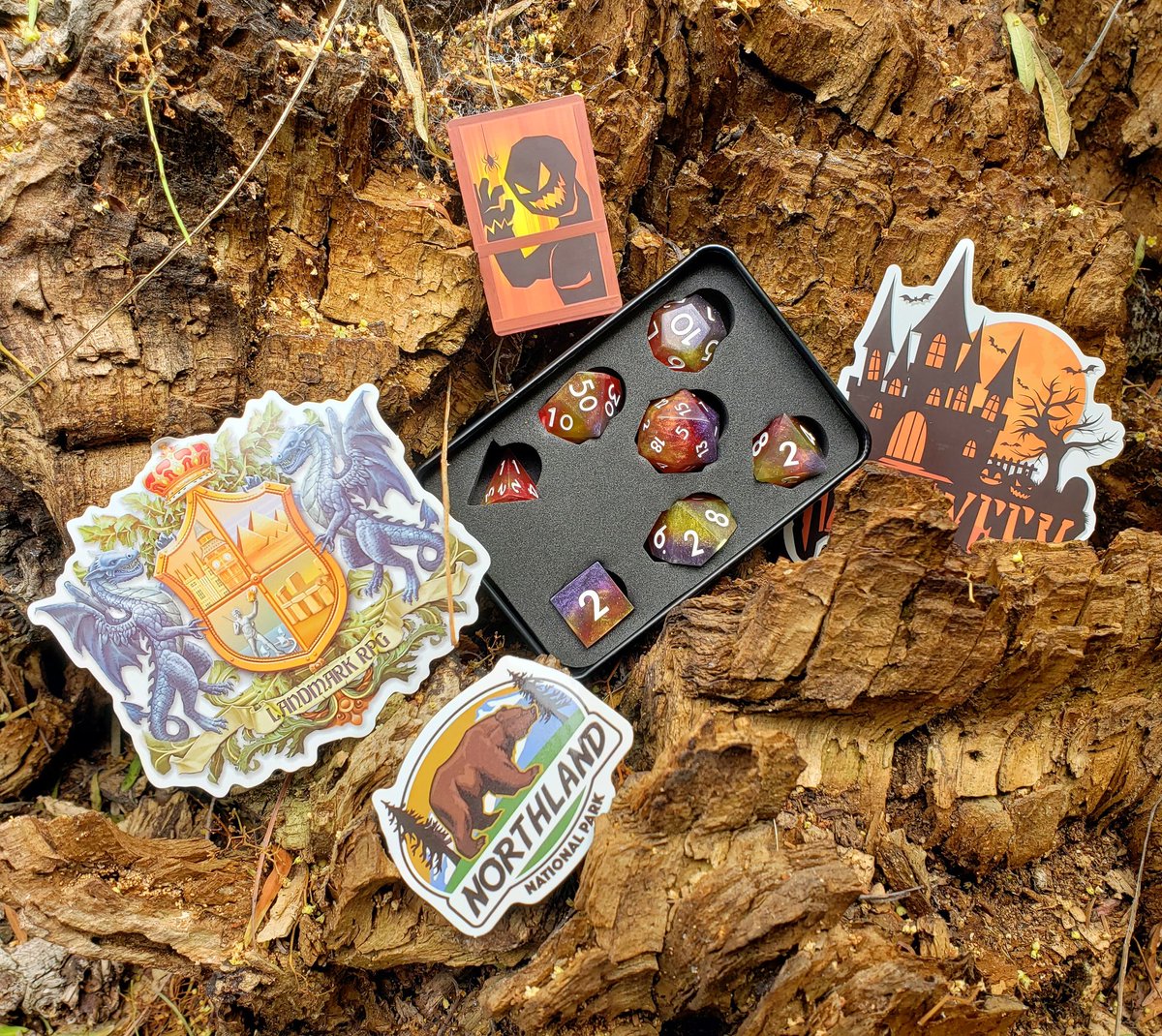 mrkapao's tweet photo. Won a Set of #Dice from @LandmarkRPG!

Loving the look of these click clacks and the bonus #stickers!

#dungeonsanddragons #dnd #pathfinder2e #pf2e #ttrpg #dicegoblin https://t.co/HglqNFEeaA