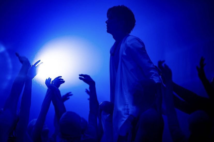 egoistichnai's tweet image. Охх...
То есть утром, он достал февральские (а может и вообще январские) фото
А теперь фото с no time to die....
Билд, я надеюсь ты в порядке 🥲💙

#Buildfirstsoloconcert