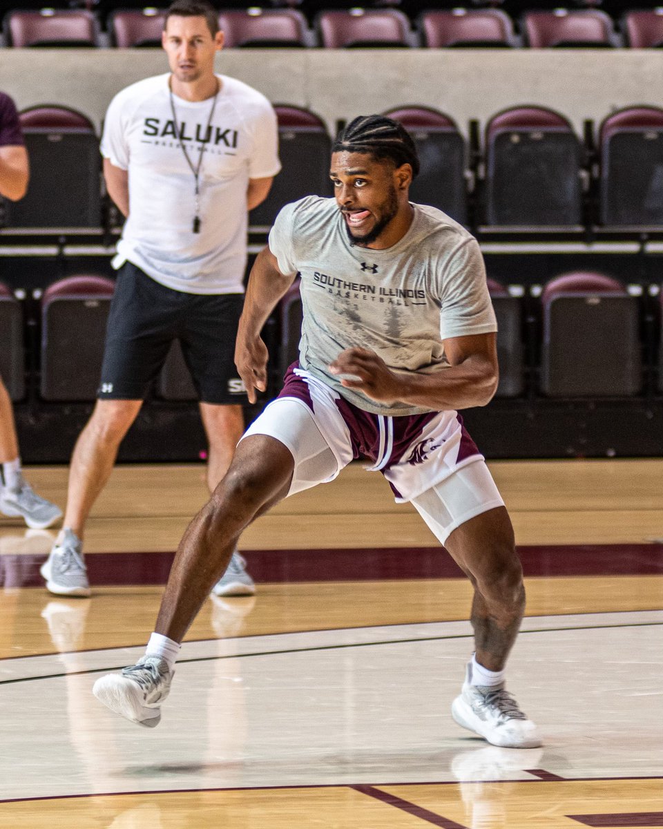 Dawgs are getting after it 💪 

#Salukis | #KeepYourChip