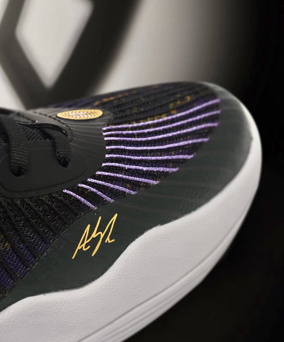 NickDePaula's tweet photo. Austin Reaves 1st signature shoe — the Rigorer AR-1 — will be releasing this August in Lakers colors 👀👀 https://t.co/3JKjnc1OKq