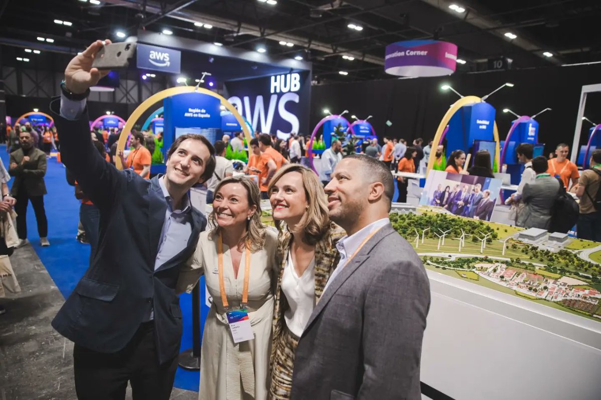 Pilar Alegría tweet media