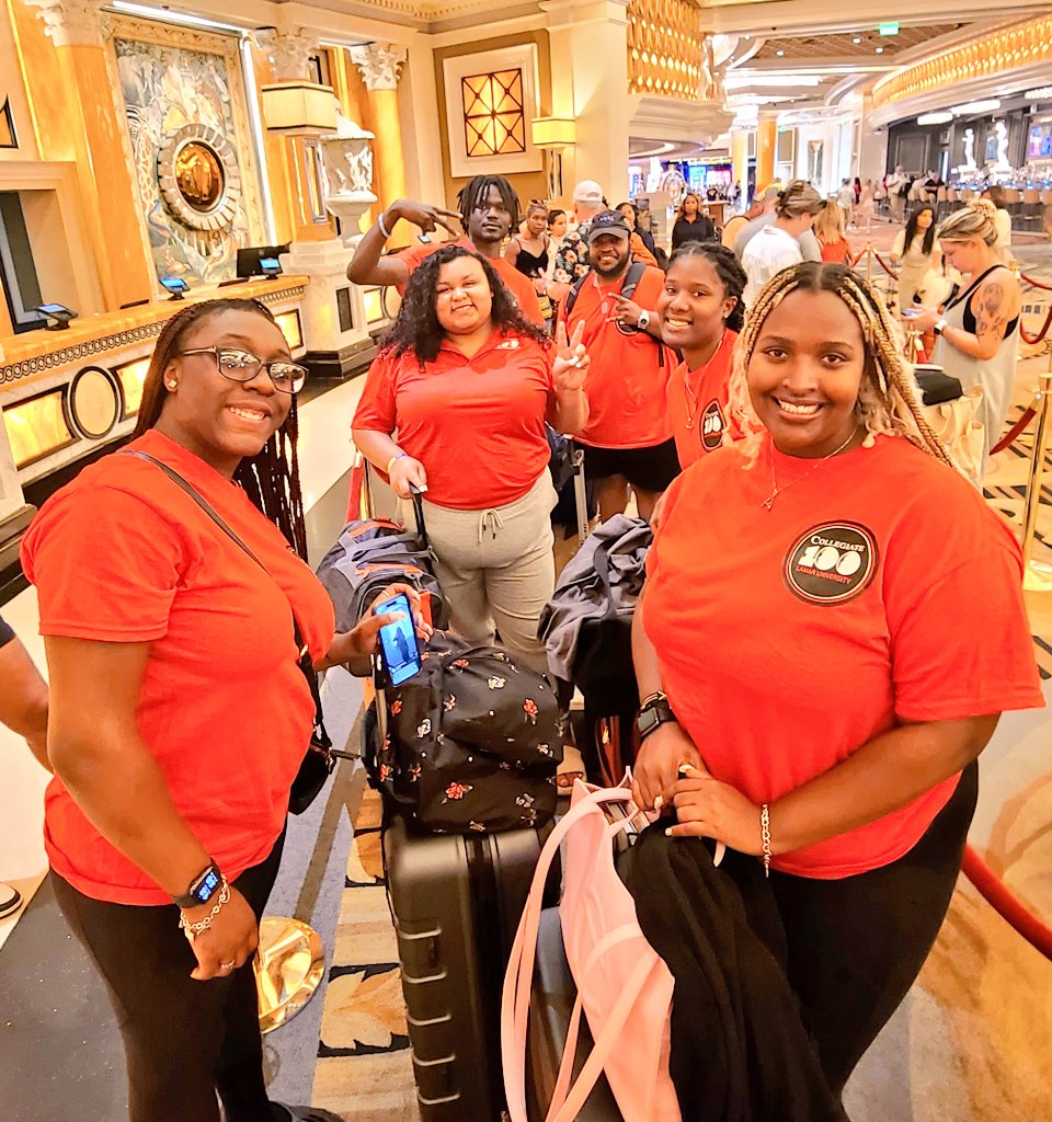 Drkathrynwash7's tweet photo. The crew has arrived and today is the day! They're ready! @LUCollegiate100 #WeAreLU #LULeads @LamarUniversity @LUCollegeofEHD https://t.co/GcrXRLsLji