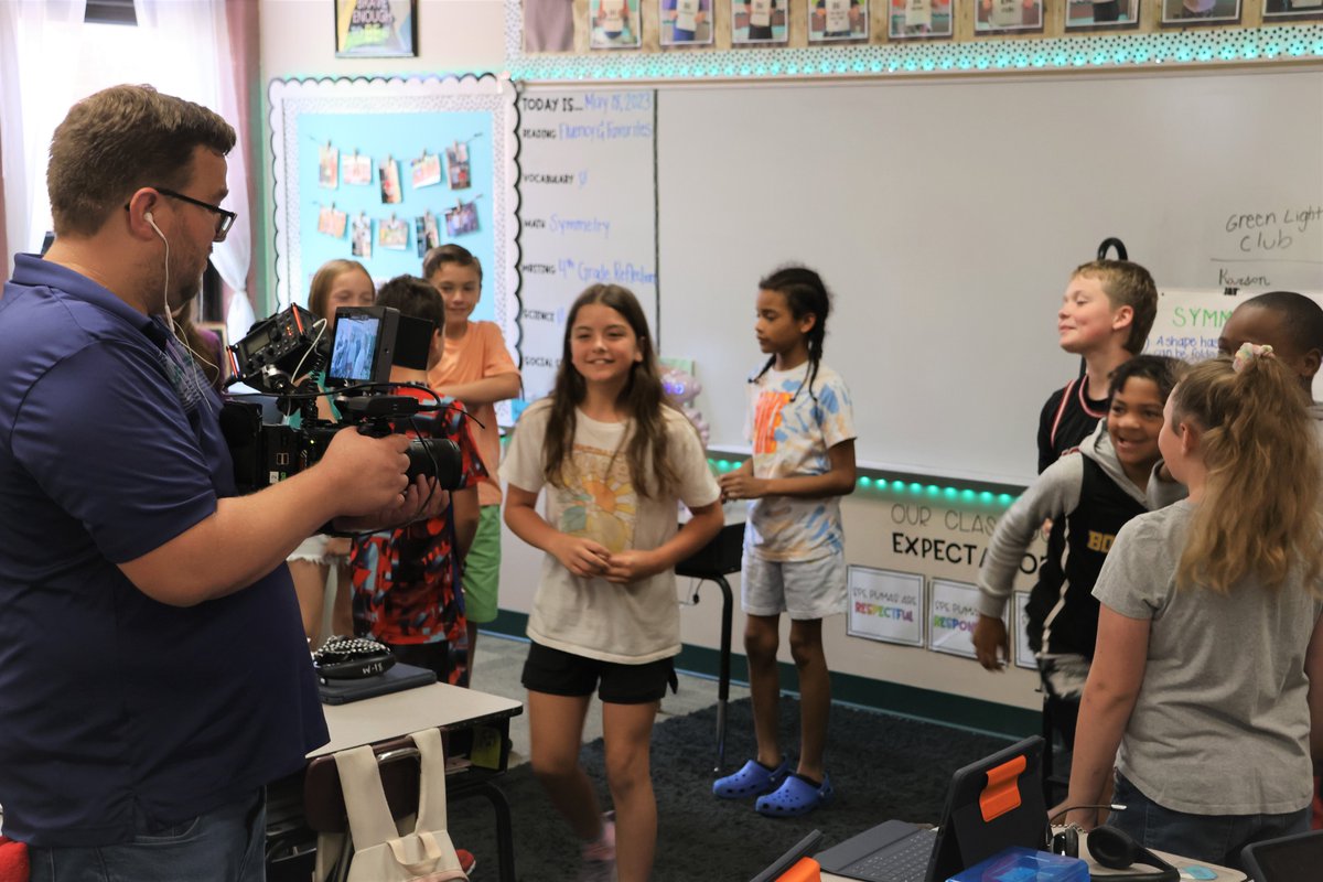 Blue Springs Schools tweet media