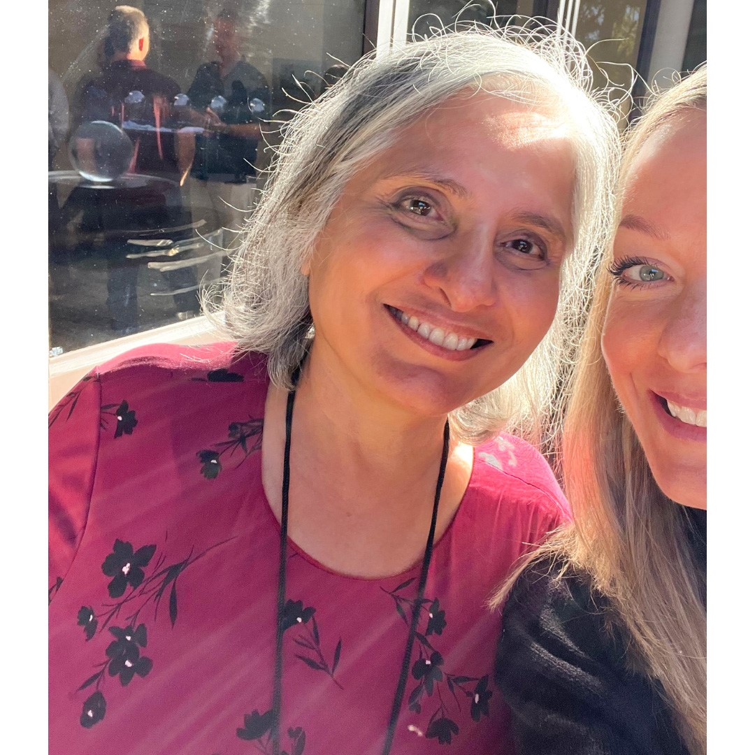 SChearStateFarm's tweet image. Happy Thursday to you all🌞 
Protect your car, family or self with Shahin Chear☀️Call or text 949-553-1115📱

#statefarminsurance #likeagoodneighbor #persianbusiness #lgbtqfriendly #persian #womenowned #womenleader #artmatters #persianbusinessowner #persianwomenleader