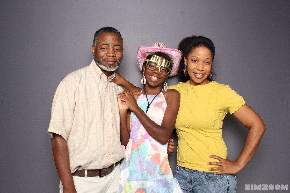 More fun memories from the graduation!😃
Special thanks to our awesome ZimZoom Photobooth 

#OnlyAtDS #DukeSchool #Durham