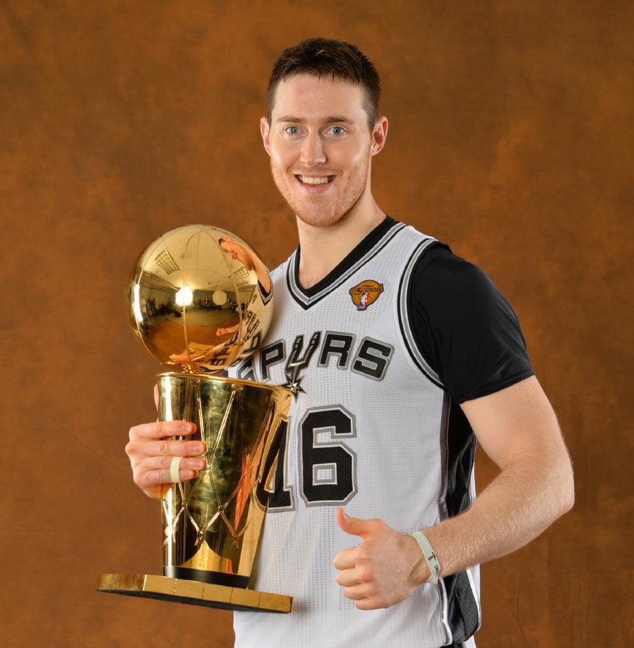Unofficial Aron Baynes Fan Club tweet media