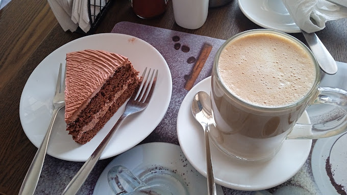 Kianangih's tweet photo. It's Thirstday,throats are open! 

 A cup of coffee and a positive outlook can do wonders as we head for the weekend

Bado tupo site,
Podo park building ground floor next to Old Total Filling station Koinange Road

Karibuni Horizon Cafe Niche Nyahururu

@NyahururuCafe 
0799574481 https://t.co/kXOeK5KXKO