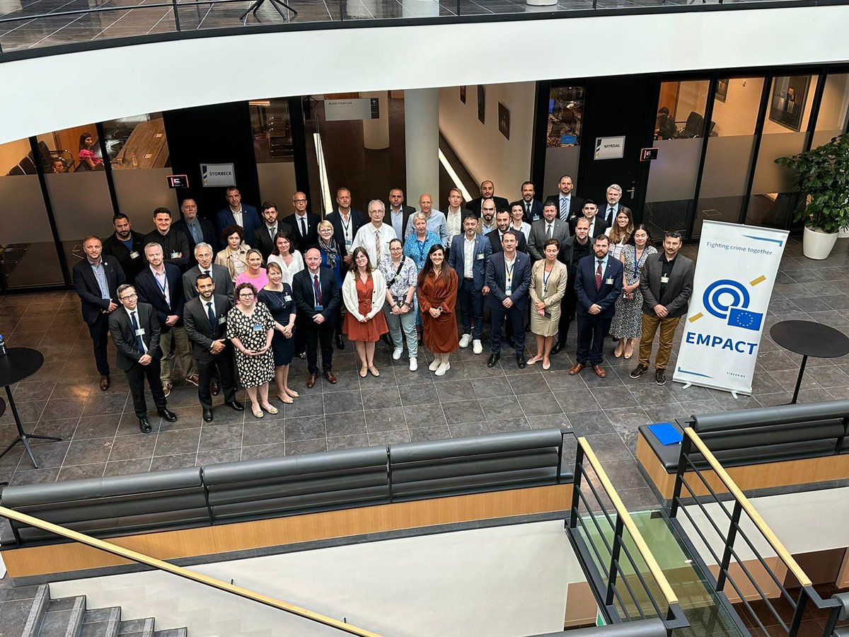 UNDP_SEESAC's tweet photo. Our work contributes to the European multidisciplinary platform against criminal threats.

We are in the Hague today, taking part in #EMPACT Strategic Mtg, discussing 2023 Operation Action Plan together w/ EU and South East &amp; East Europe partners, for a #SaferRegion, #SaferEurope https://t.co/C8781IfXZf
